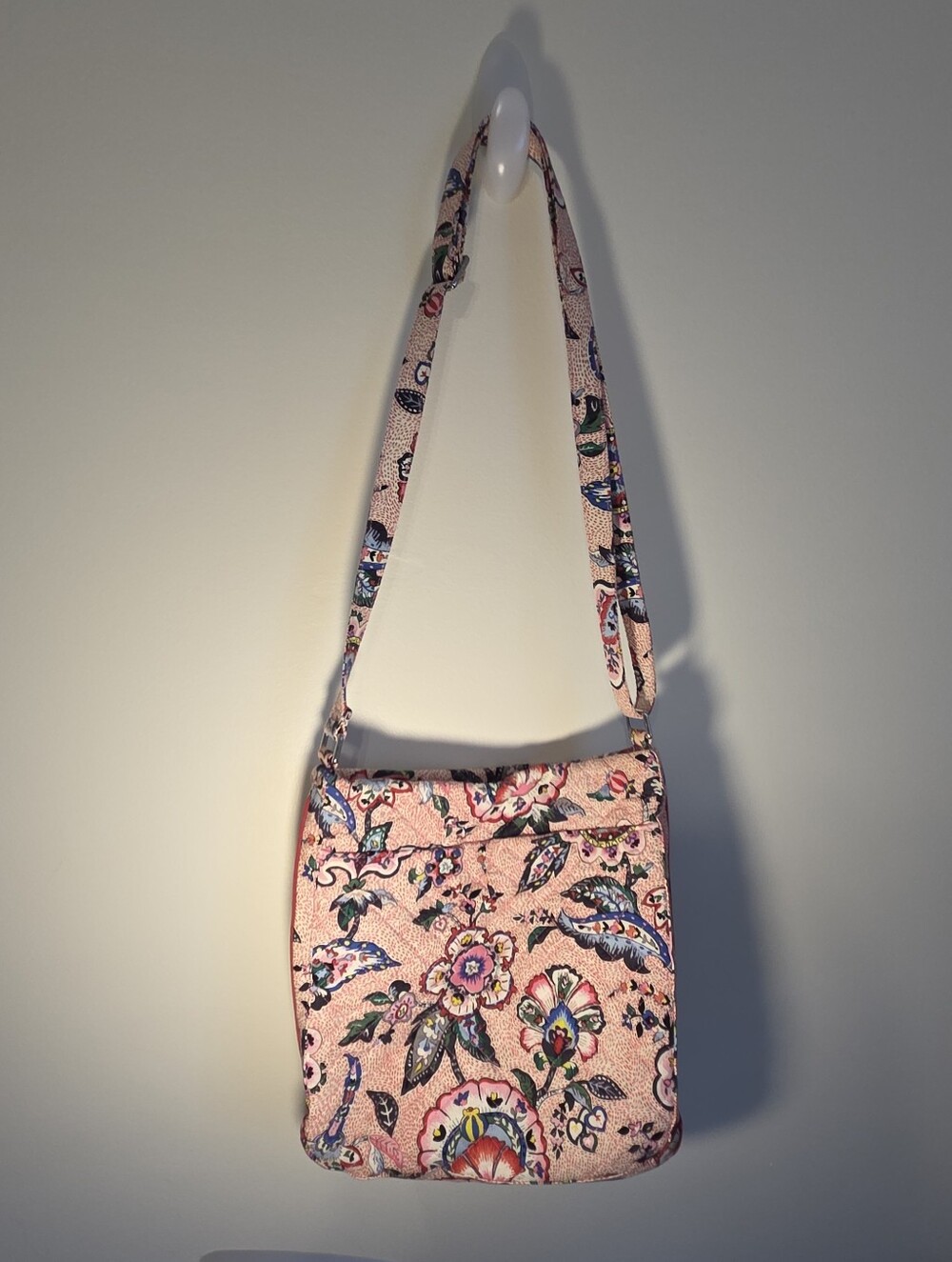 Vera Bradley Triple Zip Hipster Crossbody Bag Stitched Flowers Pink Quilted